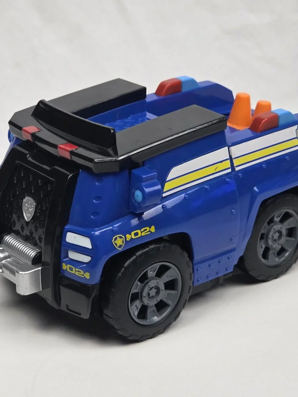 Spin Master Paw Patrol Sounds Chase's Deluxe Cruiser Paw Patrol On a Roll Chase